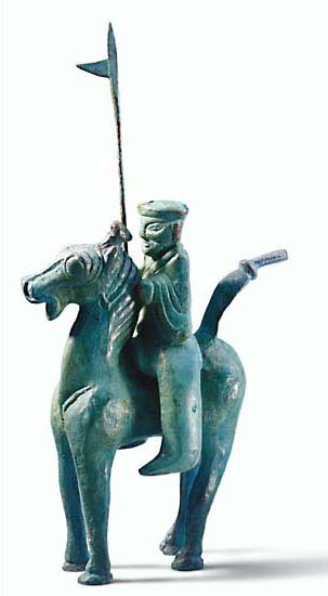 Skulptur 'Pferd und Reiter mit Lanze' aus der 'Prozession der Ehrengarde' Skulptur 'Pferd und Reiter mit Lanze' aus der 'Prozession der Ehrengarde'