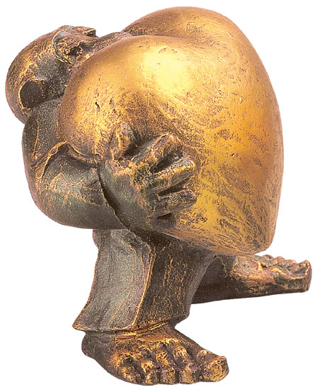 Hannes Glut: sculptuur 'Hart van goud' (man), kunstgieten