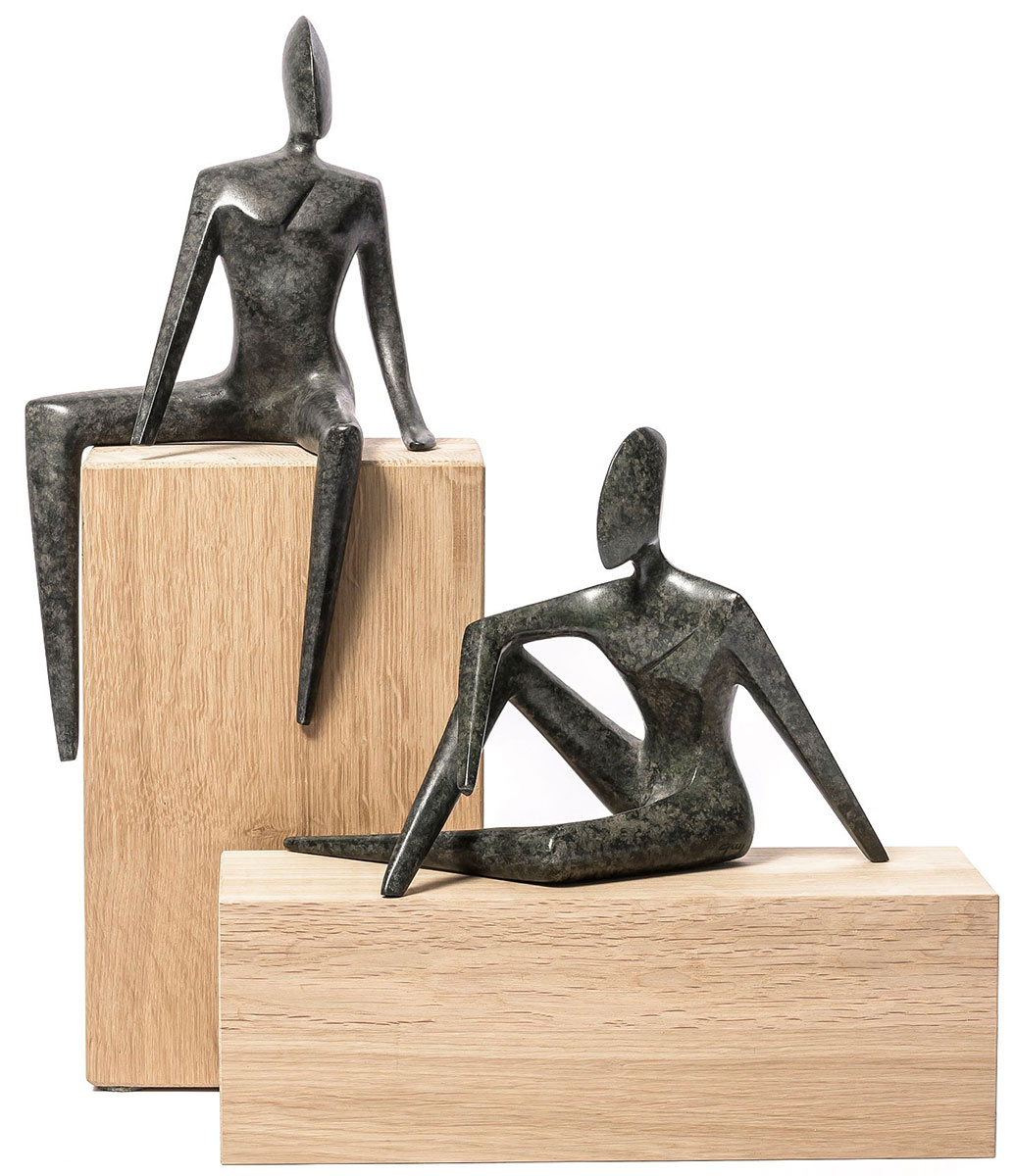 Guy Buseyne: 2 sculpturen 'Elle en Lui' in een set, brons op hout